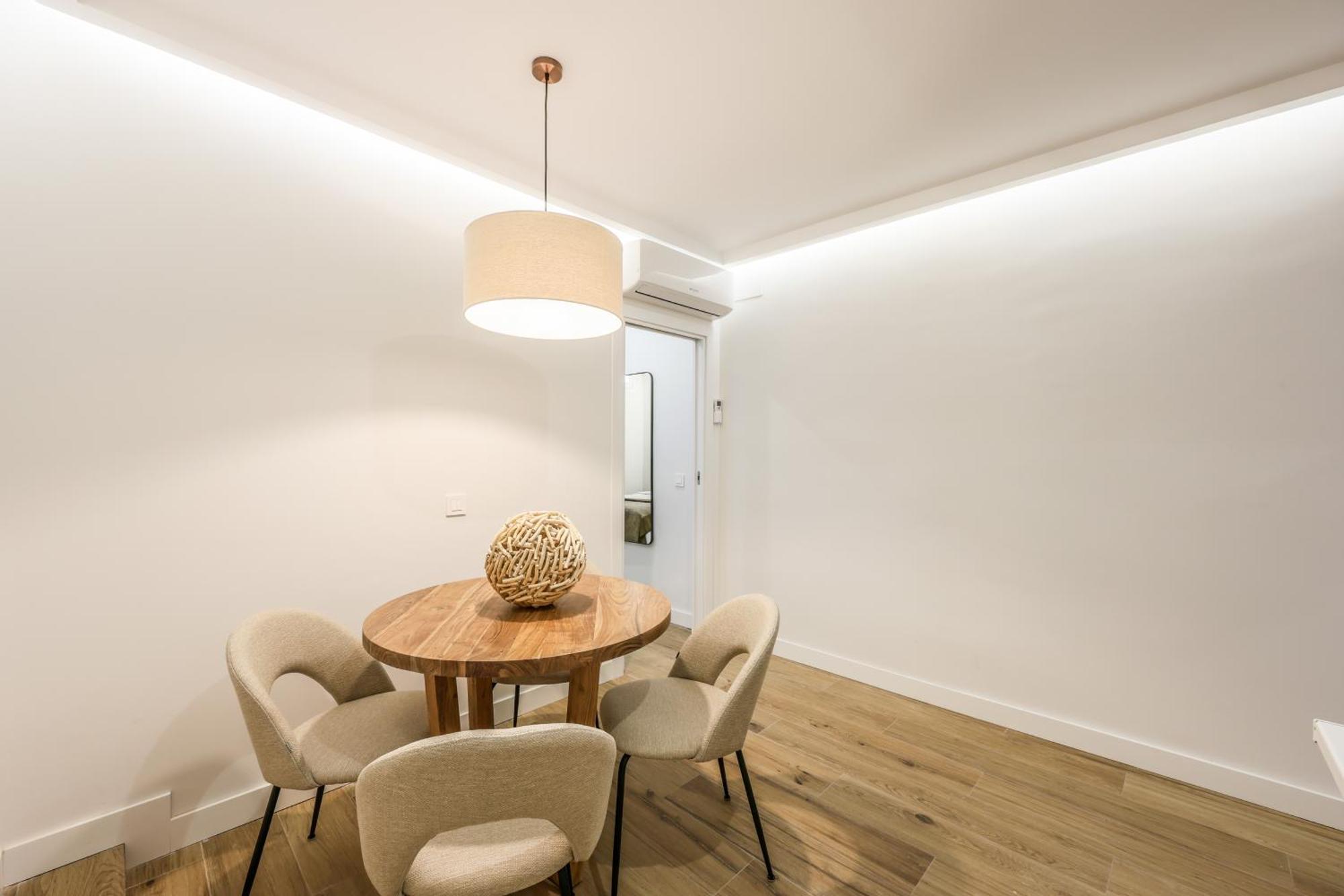 Apartamento Doble Centro Madrid Kültér fotó